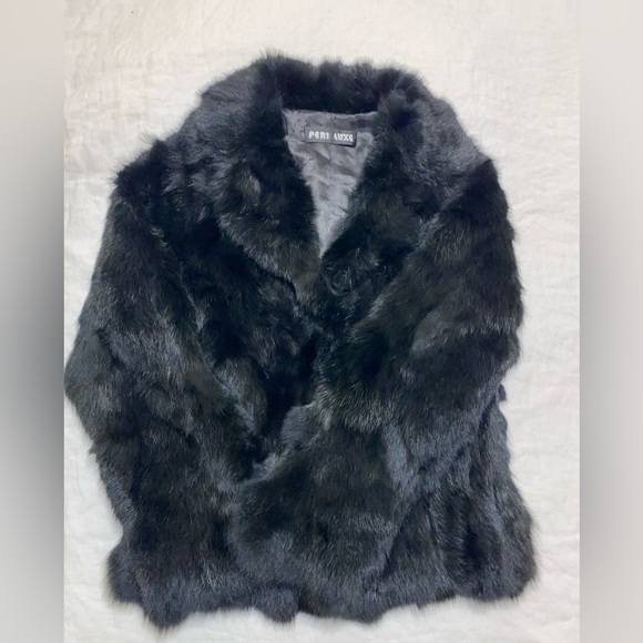 100% Rabbit Jacket - Picture 4 of 9